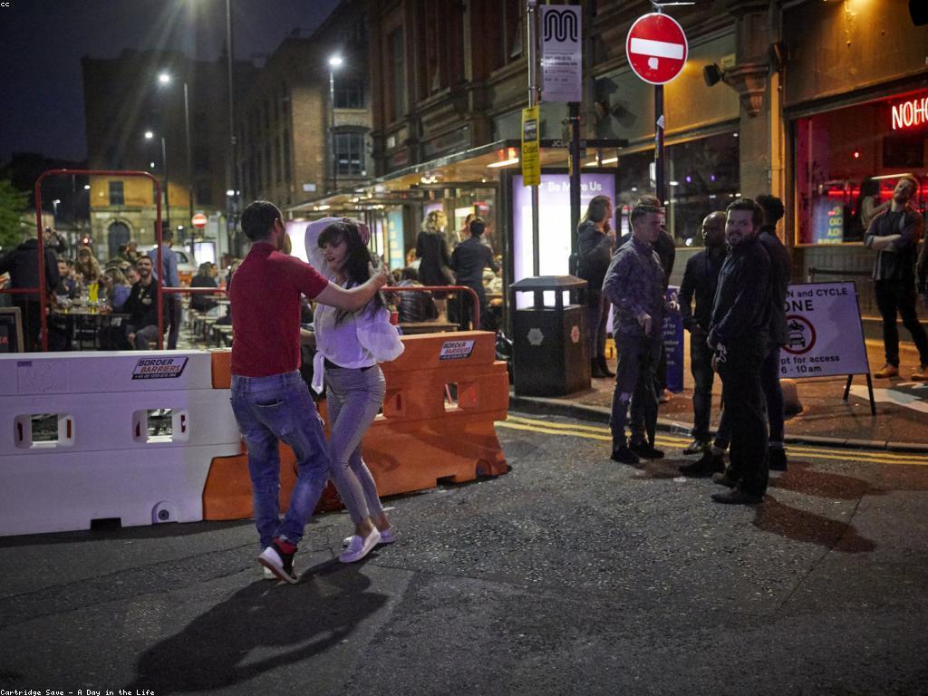 ការបង្វិលដំណឹង: ការពិភាក្សាអំពីការបង្កើនការទំនាក់ទំនងក្នុងសង្គម