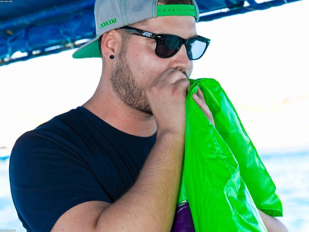 ការបង្វិលដំណឹងក្នុងកម្សាន្តស៊ីម៉ីលេក